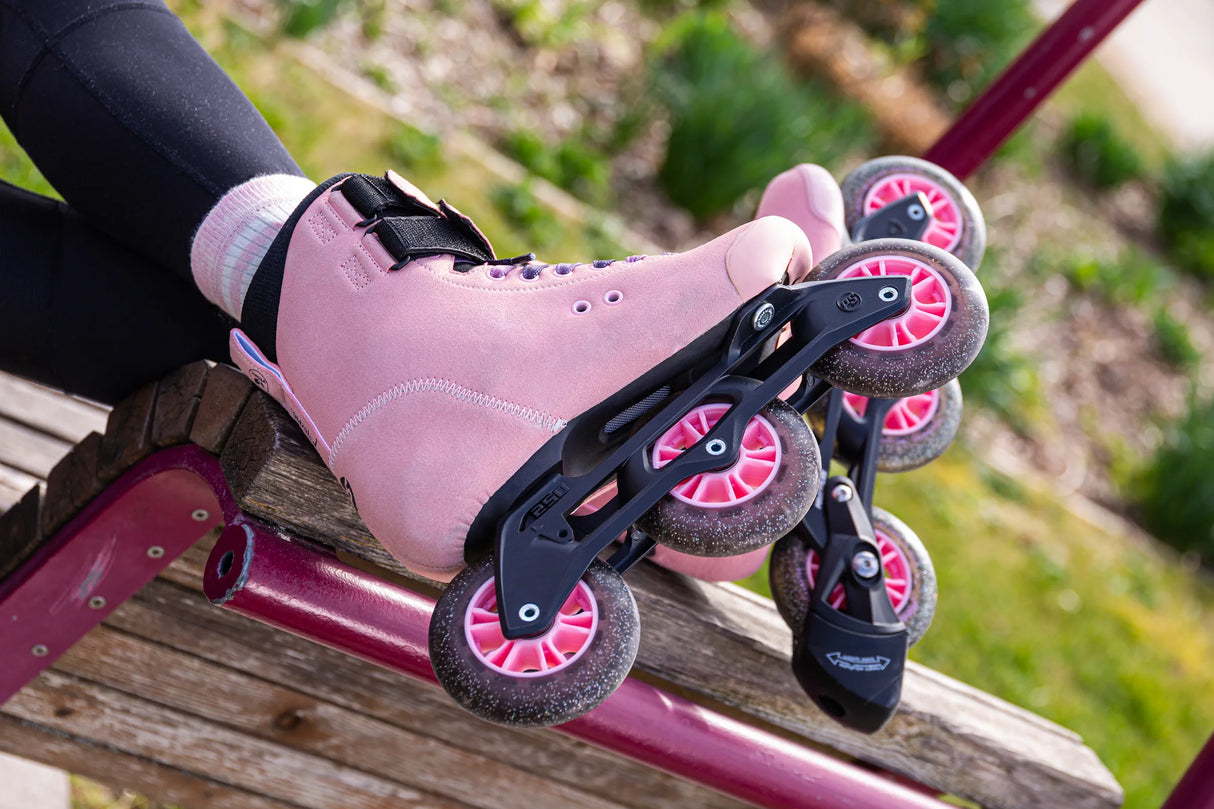 SKA510212 POWERSLIDE Pheme Fresa 100 | Trinity X | Fitness Inlineskates Trinity X Fitness Inlineskate Fitness Inlineskates Inlineskates Sport Inline Skates Rollerblades Urban Inline Skating Urban Inline Skating Freeskates Trainng Skates Strecken Skates Trinity Skates Einsteiger Beginner Inlineskates Inliner Fitness Inliner City Skates Fitness Inliner Sport Skates Sport Inliner Rollerblades Rollerblading Lörrach Freiburg Basel Inliner Skateschule und Skateshop Weil am Rhein SkaMiDan Deutschland Germany