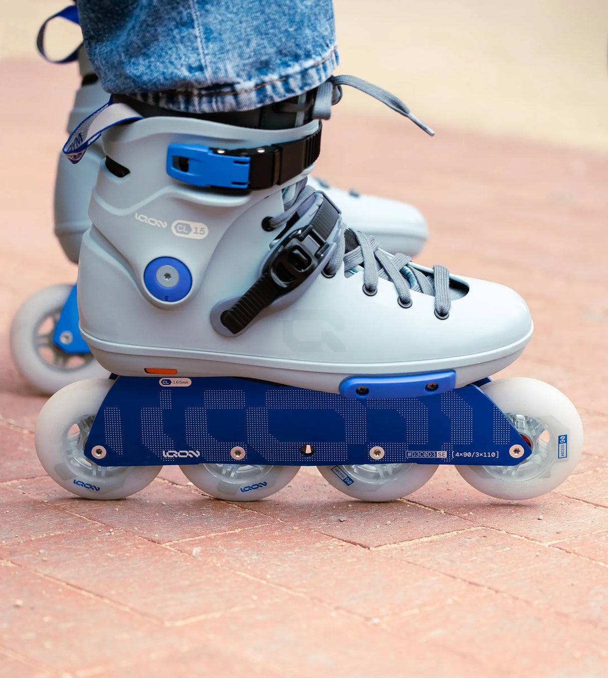 SKA10604 IQON CL 15 Blue 4x90mm Dual Point 165mm Urban Inlineskates Trinity X Fitness Inlineskate Fitness Inlineskates Inlineskates Sport Inline Skates Rollerblades Urban Inline Skating Urban Inline Skating Freeskates Trainng Skates Strecken Skates Trinity Skates Einsteiger Beginner Inlineskates Inliner Fitness Inliner City Skates Fitness Inliner Sport Skates Sport Inliner Rollerblades Rollerblading Lörrach Freiburg Basel Inliner Skateschule und Skateshop Weil am Rhein SkaMiDan Deutschland Germany