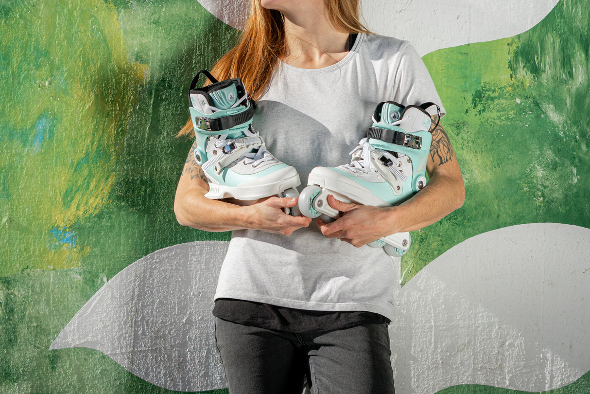 SKA710179 USD Aeon 60 Mery Munoz Pro Unibody Aggressive Inlineskates Inlineskates Rollerblades Aggressive Skates Stunt Skates Rollerblading Aggressive Inline Best Aggressive Skates 2021 Top Stunt Skates USD Aeon Skates USD Aeon 60 Inliner Sport Skates Sport Inliner Rollerblades Rollerblading Lörrach Freiburg Basel Inliner Skateschule und Skateshop Weil am Rhein SkaMiDan Deutschland Germany
