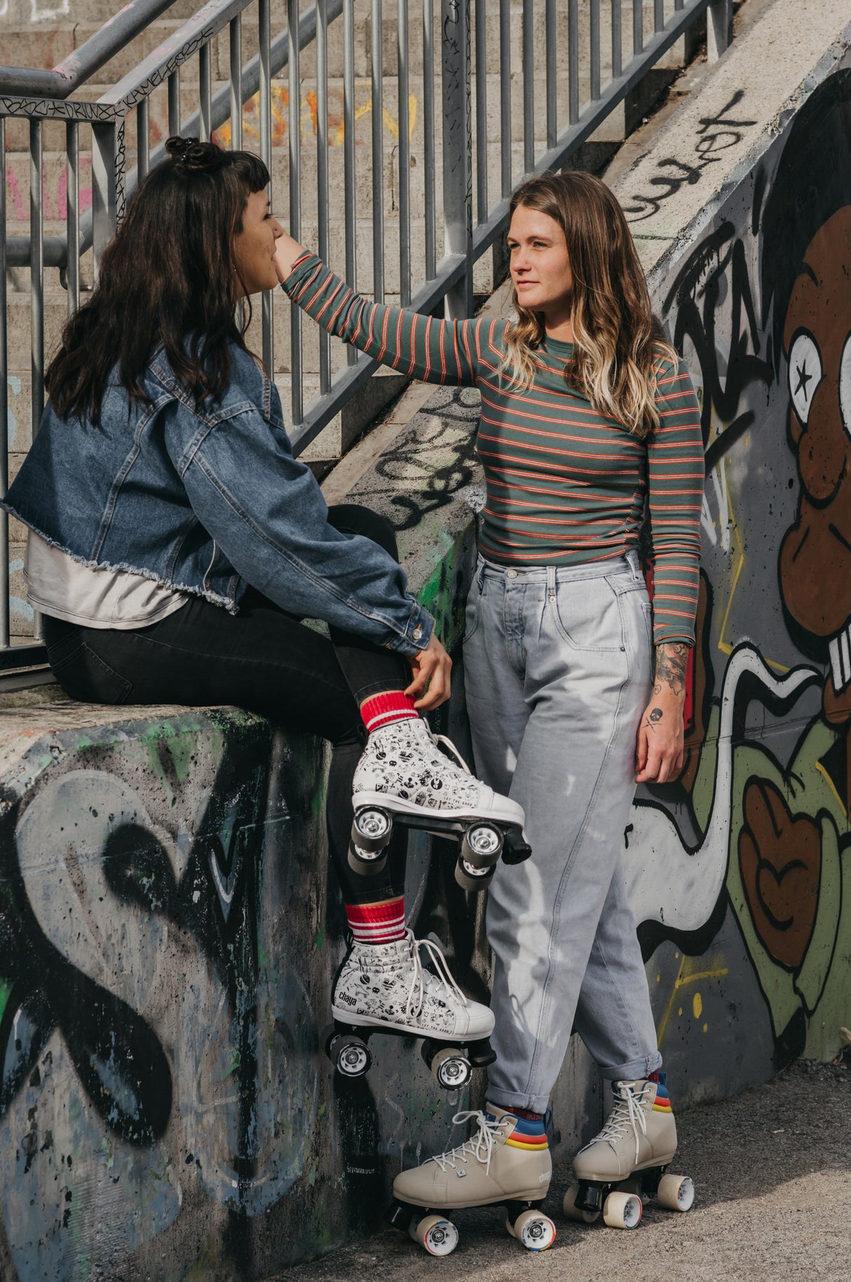 810673 CHAYA Sketch Vintage Roller Skates Roller Skates Lifestyle Roller Skates Rollschuhe Park Tanz Rollschuhe Barbie Park Quad Skates Roller Skates Lifestyle Rollschuhe Skatepark Rollschuhe Chaya Quad Skates Aggressive Quad Skates Rollschuhe Stunt Rollschuhe Rollkunstlauf Rollschuhe Rollerskates Schwarze Rollschuhe Lifestyle Rollschuhe Roller Skating Quad Skating Skateschule und Skateshop Weil am Rhein SkaMiDan Lörrach Freiburg Basel Deutschland Germany