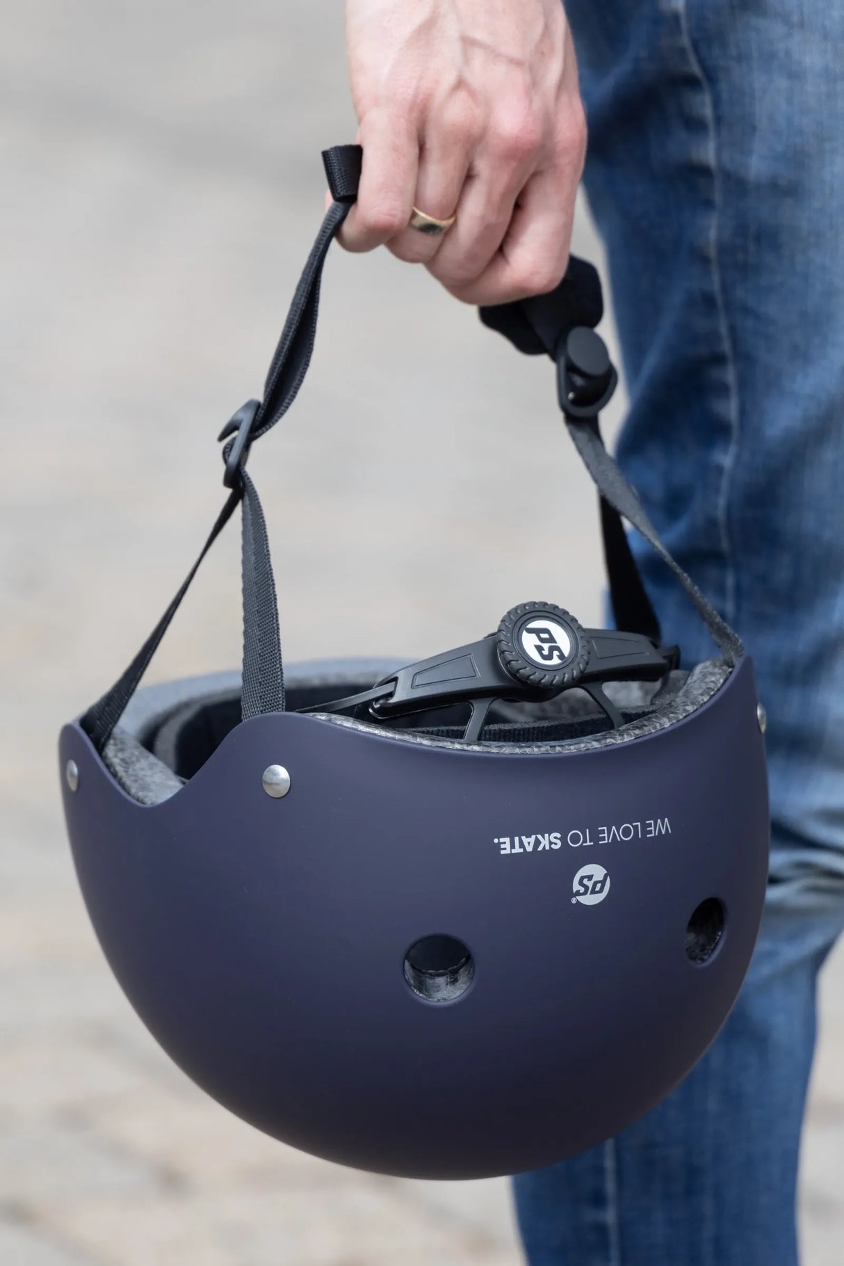 SKA903330 POWERSLIDE Allround Adventure Awesome Violet | Violett | Größenverstellbar | Kinder + Erwachsene | Stunt Skatehelm Skatehelm Kopf Rennhelm Fahrradhelm Radhelm Bike Helm Stunt Helm Skatehelm Stunt Skatehelm Größenverstellbar protectors skate helmet aggressive helmet wind helmet skatehelm surzhelm radhelm fahrradhelm sporthelm schutzhelm Skate Schützer Inliner Schützer Schutzausrüstung Fingerschutz Handschuhe inline skating inliner inlineksaten rollerbladen rollerskaten Inlineskates Rollerblades Fit