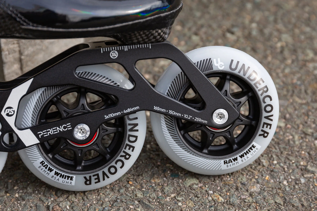 SKA904636 POWERSLIDE Accel Race Black Kids | 165mm Dual Point Mounting | Größenverstellbar | Speed Inlineskates für Kinder | Inline Speed Skating | Inlineskates Trinity X Freestyle Inlineskates Inlineskates Weiß Lila Freestyle Inline Skating Slalom Skating Slalom Schiene Best Freestyle Skate Slalom Skate Powerslide Hardcore Evo Pro 90 2021 Slalom Frame Freestyle Frame Schienen Frames Speed Inline Skating Urban Inlineskates Trinity Trinity X Powerslide Trinity Schienen Trinity Frames Urban Inline Skating Urb