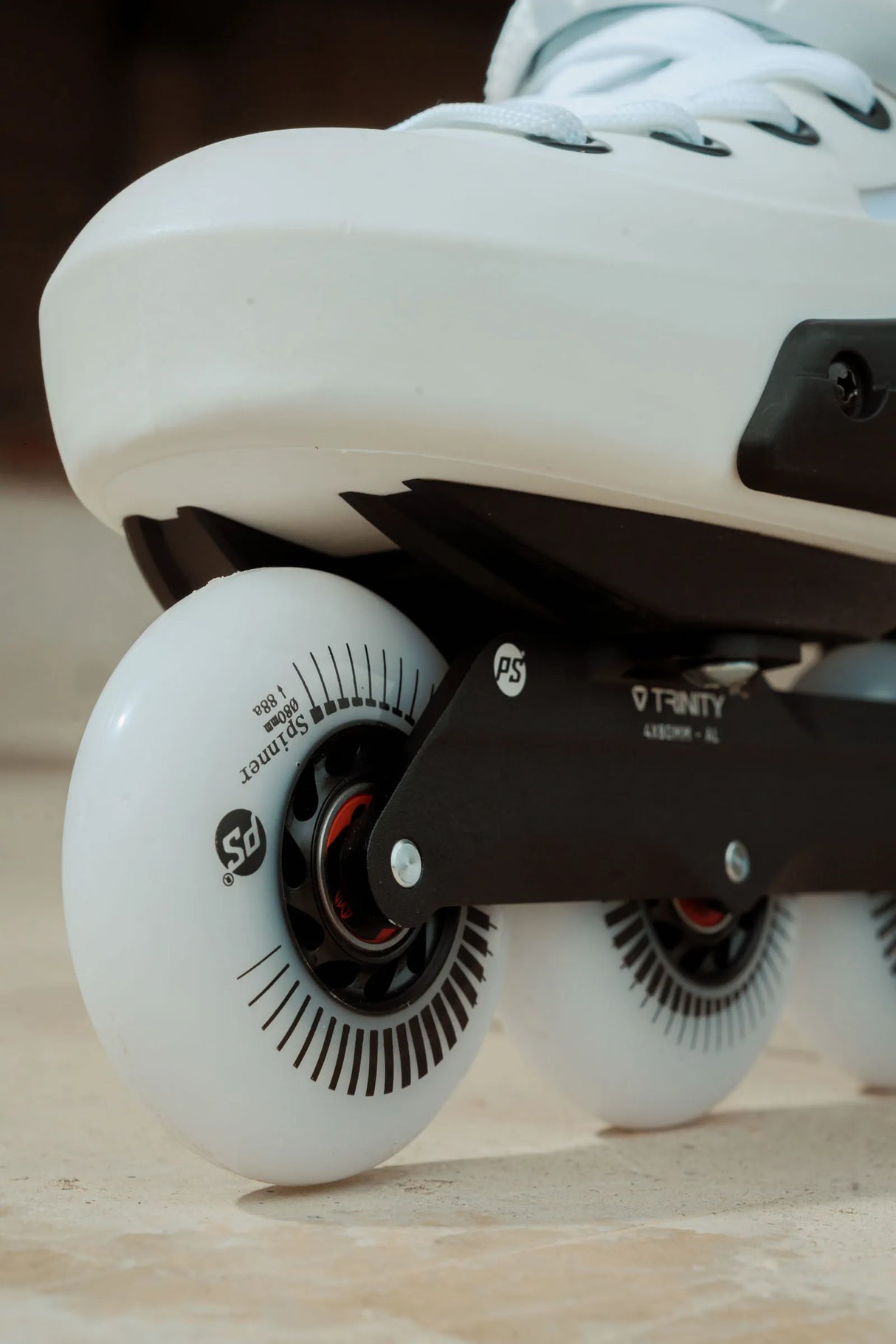 SKA908433 POWERSLIDE Zoom Pro Nova 80 | Trinity X | Urban Inlineskates Urban Inlineskate Freestyle Skates Fitness Inlineskates Inlineskates Sport Inline Skates Rollerblades Urban Inline Skating Urban Inline Skating Freeskates Trainng Skates Strecken Skates Trinity Skates Einsteiger Beginner Inlineskates Inliner Fitness Inliner City Skates Fitness Inliner Sport Skates Sport Inliner Rollerblades Rollerblading Lörrach Freiburg Basel Inliner Skateschule und Skateshop Weil am Rhein SkaMiDan Deutschland Germany