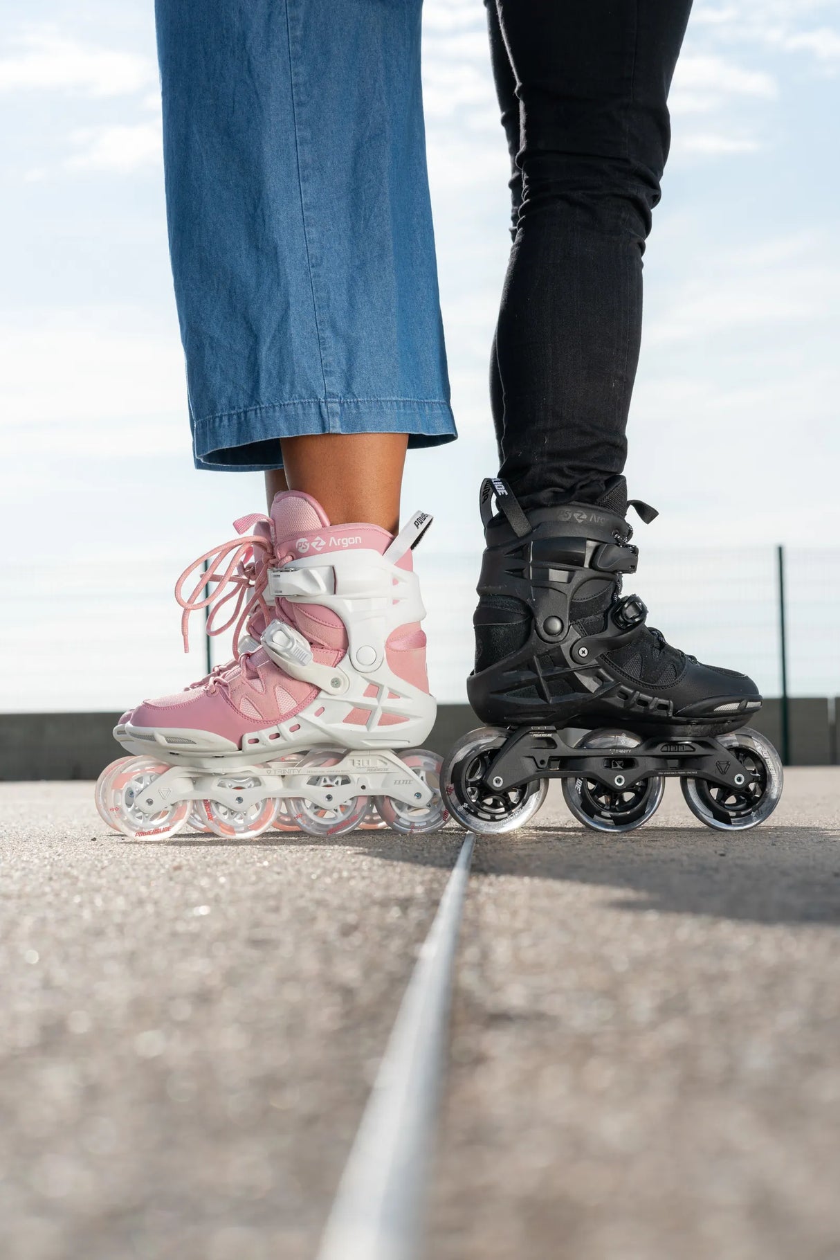SKA940667 POWERSLIDE Phuzion Argon Black 100 | Trinity X | Fitness Inlineskates Fitness Inline Skating Rollerblading Freizeitskates Freizeit Skating Inlinerfahren Inliner laufen Skating Rollerblades Inline Skateschule und Skateshop SkaMiDan Weil am Rhein Deutschland Germany