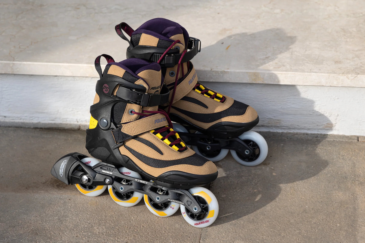 SKA940704 POWERSLIDE Phuzion Radon Umber 80 Brown | Braun | Trinity X | Fitness Inlineskates Trinity X Fitness Inlineskate Fitness Inlineskates Inlineskates Sport Inline Skates Rollerblades Urban Inline Skating Urban Inline Skating Freeskates Trainng Skates Strecken Skates Trinity Skates Einsteiger Beginner Inlineskates Inliner Fitness Inliner City Skates Fitness Inliner Sport Skates Sport Inliner Rollerblades Rollerblading Lörrach Freiburg Basel Inliner Skateschule und Skateshop Weil am Rhein SkaMiDan Deu