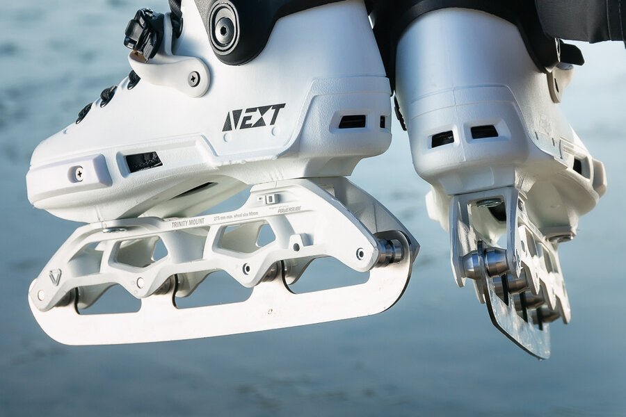 SKA902290 POWERSLIDE Sabres 4 Convertible Ice Blades 4 Schlittschuhkufen für Inlineskates Schlittschuhe Erwachsene Eiskunstlauf Klassisch Schlittschuhe Schlittschuhe für Kinder Kinder Erwachsene Größenverstellbar Größenverstellbare Schlittschuhe Größenverstellbare Schlittschuhe für Kinder Schlittschuhkufen Kufen für Inlineskates Schlittschuhkufen für Skates Rollerblades rollerblading convertible ice blades transformer ice blades inline skating inlineksates inline skating ice skating ice blades schlittschuhl