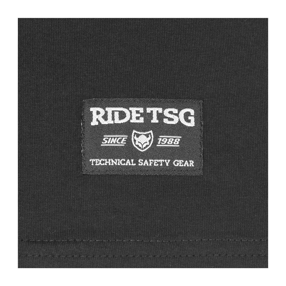 SKA03650130000010020213 TSG T-Shirt Classic | Black | 100% Baumwolle Skate Wear | Street Wear T-Shirts Hoodies Shorts Pants Lockere Kleidung für Skater und Alltag Hochwertige Skate Kleidung Baumwolle Merch Skater Skatebrands Lässige Kleidung für Skater Lörrach Freiburg Basel Inliner Skateschule und Skateshop Weil am Rhein SkaMiDan Deutschland Germany