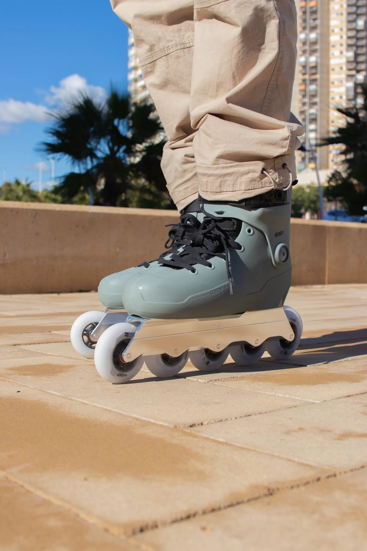 SKA10108 IQON ACT WZ Team Wizard Inlineskates White 5x 80mm UFS + Trinity + 165mm Dual Point Mounting | Urban Inlineskates Urban Inlineskate Wizard Skating Freestyle Skates Fitness Inlineskates Inlineskates Sport Inline Skates Rollerblades Urban Inline Skating Urban Inline Skating Freeskates Trainng Skates Strecken Skates Trinity Skates Einsteiger Beginner Inlineskates Inliner Fitness Inliner City Skates Fitness Inliner Sport Skates Sport Inliner Rollerblades Rollerblading Lörrach Freiburg Basel Inliner Sk