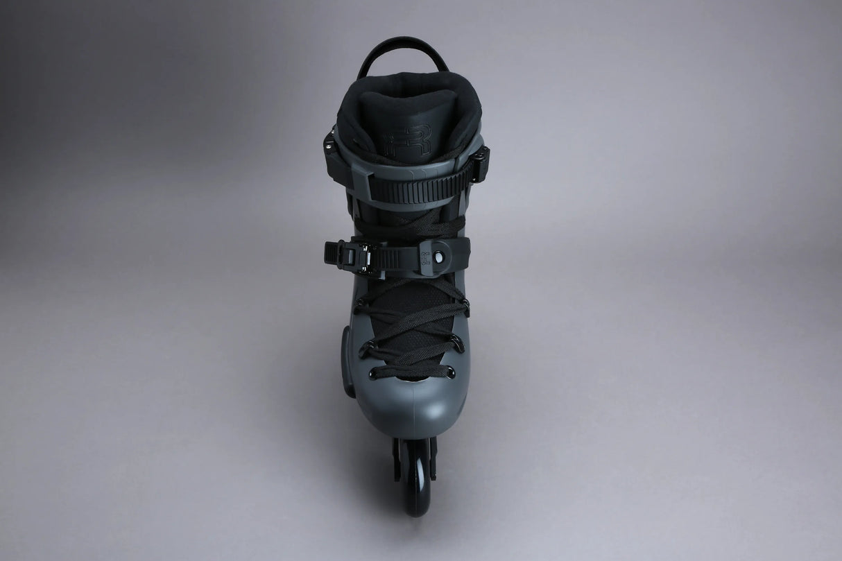SKA24FRSK-FR180-GBK FR Skates FR1 80 – Grey | 165mm Dual Point Mounting | Urban & Freestyle Inlineskates Freestyle Slalom Skates Freestyle & Urban Inlineskates Fitness Inlineskates Inlineskates Sport Inline Skates Rollerblades Urban Inline Skating Urban Inline Skating Freeskates Trainng Skates Strecken Skates Trinity Skates Einsteiger Beginner Inlineskates Inliner Fitness Inliner City Skates Fitness Inliner Sport Skates Sport Inliner Rollerblades Rollerblading Lörrach Freiburg Basel Inliner Skateschule und
