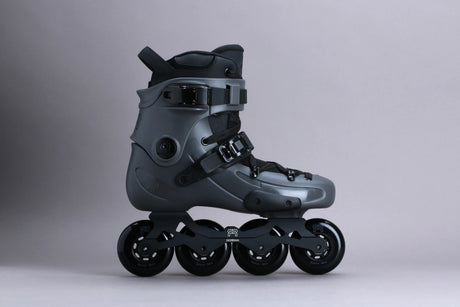 SKA24FRSK-FR180-GBK FR Skates FR1 80 – Grey | 165mm Dual Point Mounting | Urban & Freestyle Inlineskates Freestyle Slalom Skates Freestyle & Urban Inlineskates Fitness Inlineskates Inlineskates Sport Inline Skates Rollerblades Urban Inline Skating Urban Inline Skating Freeskates Trainng Skates Strecken Skates Trinity Skates Einsteiger Beginner Inlineskates Inliner Fitness Inliner City Skates Fitness Inliner Sport Skates Sport Inliner Rollerblades Rollerblading Lörrach Freiburg Basel Inliner Skateschule und