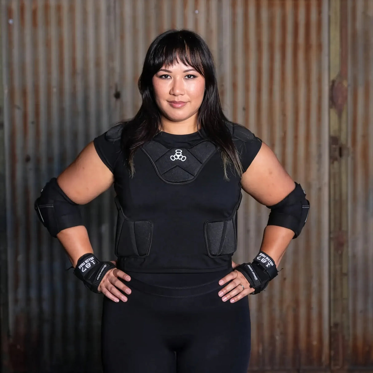 SKA5011 TRIPLE EIGHT Bash Guard | Oberkörper-Protektor | Schutz für das Roller Derby, Aggressive Inline & Park Skating | Schützer Für das Fitness Inline Skating | Fitness Skating Protektors | Schoner für Inline Skater | Protektion for Inline Skater | Knee Pads | Knieschützer | Knieschoner | Elbow Pads | Ellenbogen Protektoren | Lörrach Freiburg Basel Inliner Skateschule und Skateshop Weil am Rhein SkaMiDan Deutschland Germany