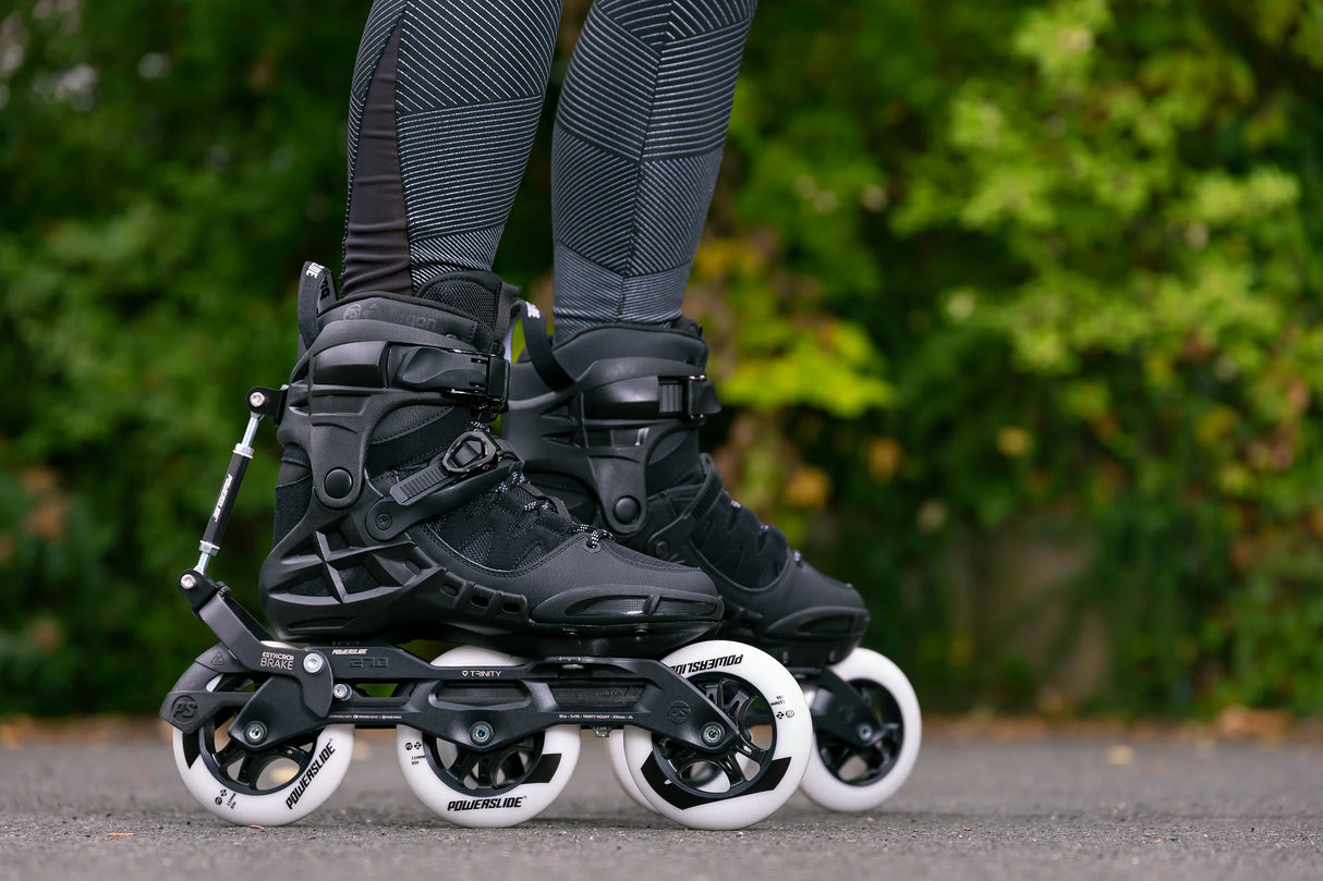 SKA940680 POWERSLIDE Phuzion Argon Syncro Black 110 | Trinity X | Fitness Inlineskates Trinity X Fitness Inlineskate Fitness Inlineskates Inlineskates Sport Inline Skates Rollerblades Urban Inline Skating Urban Inline Skating Freeskates Trainng Skates Strecken Skates Trinity Skates Einsteiger Beginner Inlineskates Inliner Fitness Inliner City Skates Fitness Inliner Sport Skates Sport Inliner Rollerblades Rollerblading Lörrach Freiburg Basel Inliner Skateschule und Skateshop Weil am Rhein SkaMiDan Deutschlan