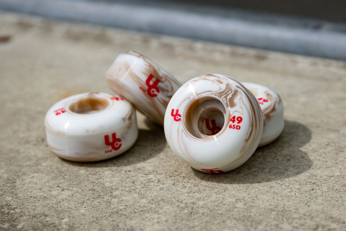 SKA406351 UNDERCOVER Antirocker 49mm 65D | Sand White | 4-Pack | Aggressive Inline Grindrollen | Aggressive Inline Rollen | 4-Pack | Aggressive Inline Rollen Aggressive Inline Rollen Inline Rollen Urban Inline Rollen Edition Urban Inline Rollen Aggressive Inline Rollen Urban Inline Rollen Fitness Inline Rollen für Inliner Stuntrollen Rollerblades Rollerblading Aggressive Inline Skating Aggressive Inline Skating Rollerblading Blading Inline Skating Inliner Skateschule und Skateshop Weil am Rhein SkaMiDan Lör