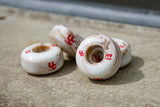 SKA406351 UNDERCOVER Antirocker 49mm 65D | Sand White | 4-Pack | Aggressive Inline Grindrollen | Aggressive Inline Rollen | 4-Pack | Aggressive Inline Rollen Aggressive Inline Rollen Inline Rollen Urban Inline Rollen Edition Urban Inline Rollen Aggressive Inline Rollen Urban Inline Rollen Fitness Inline Rollen für Inliner Stuntrollen Rollerblades Rollerblading Aggressive Inline Skating Aggressive Inline Skating Rollerblading Blading Inline Skating Inliner Skateschule und Skateshop Weil am Rhein SkaMiDan Lör