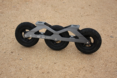 SKA800320_KIZER SUV 125 Offroad Frame Only 3x125mm 295mm UFS Offroad Off-road SUV Flat Frame Schiene Frame Skate Schiene Aggressive Antirocker Frame Flat Frame Freestyle Frame Aggressive Inlineskates Aggressive Skates aggro skates stunt skates rollerblades aeon skates usd aeon flat frame Stunt Skates Park Skates Aggro Trick Skating Skatepark Inline Skating Rollerblading Freizeitskates Freizeit Skating Inlinerfahren Inliner laufen Skating Rollerblades Inline Skateschule und Skateshop SkaMiDan Weil am Rhein D