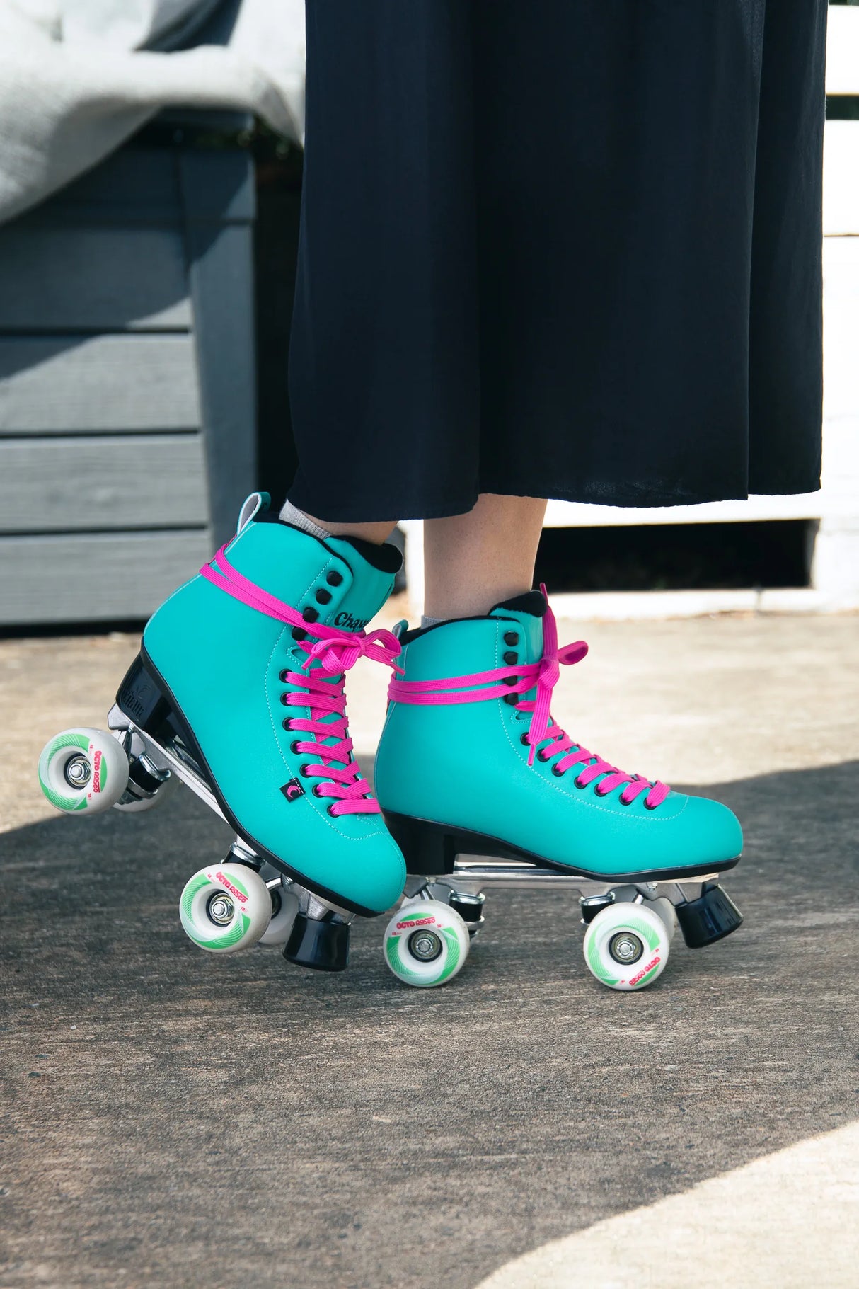 SKA810584 CHAYA Melrose Deluxe Turquois Roller Skates | Lifestyle Roller Skates Pink Park Lifestyle Rollschuhe Tanz Rollschuhe Barbie Park Quad Skates Roller Skates Lifestyle Rollschuhe Skatepark Rollschuhe Chaya Quad Skates Aggressive Quad Skates Rollschuhe Stunt Rollschuhe Rollkunstlauf Rollschuhe Rollerskates Schwarze Rollschuhe Lifestyle Rollschuhe Roller Skating Quad Skating Skateschule und Skateshop Weil am Rhein SkaMiDan Lörrach Freiburg Basel Deutschland Germany