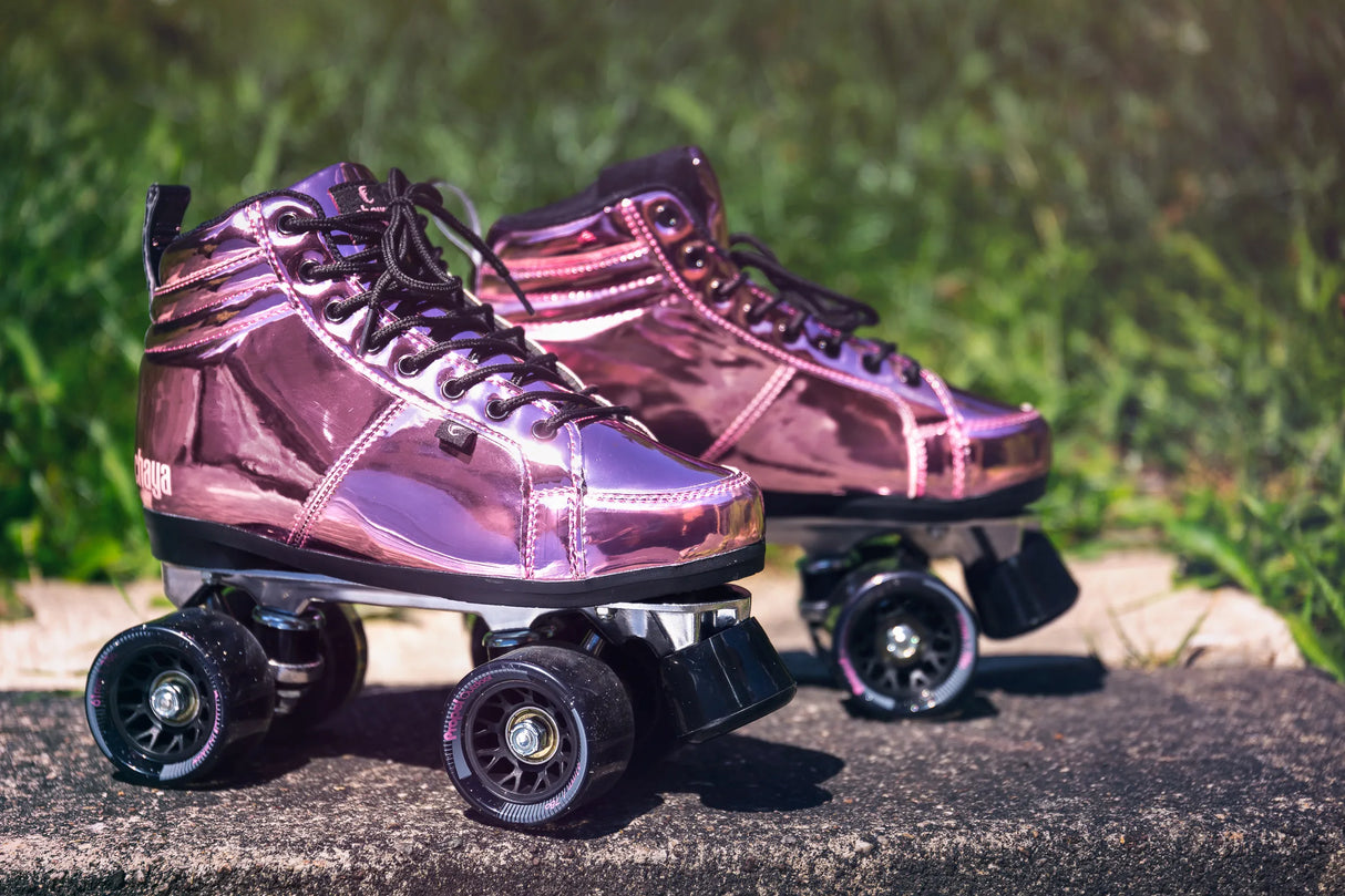 SKA810670 CHAYA Pink Laser Roller Skates Lifestyle Roller Skates Rollschuhe Park Tanz Rollschuhe Barbie Park Quad Skates Roller Skates Lifestyle Rollschuhe Skatepark Rollschuhe Chaya Quad Skates Aggressive Quad Skates Rollschuhe Stunt Rollschuhe Rollkunstlauf Rollschuhe Rollerskates Schwarze Rollschuhe Lifestyle Rollschuhe Roller Skating Quad Skating Skateschule und Skateshop Weil am Rhein SkaMiDan Lörrach Freiburg Basel Deutschland Germany
