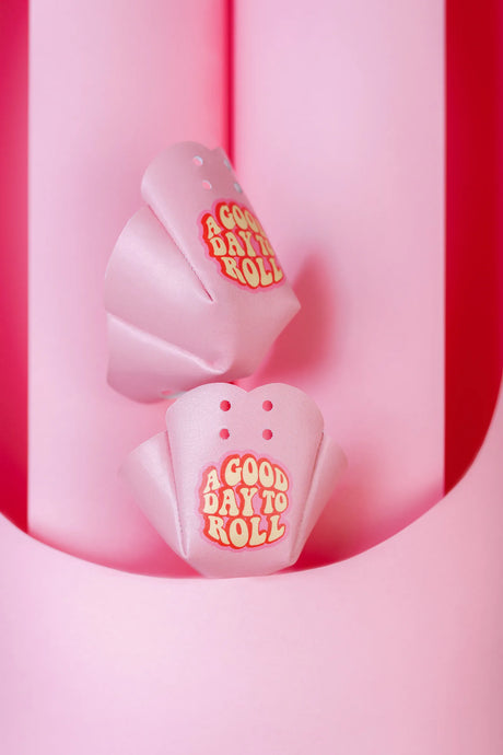 SKA810770 CHAYA Melrose Toe Protector A good time to roll Rollschuhe Roller Skates Rollschuhe Lifestyle & Dance Rollschuhe Roller Skating Rollen Wheels Quad Rollen Quad Wheels Outdoor Indoor Dance Jam Park Rollen Lifestyle Roller Skates Rollschuhe Park Tanz Rollschuhe Barbie Park Quad Skates Roller Skates Lifestyle Rollschuhe Skatepark Rollschuhe Chaya Quad Skates Aggressive Quad Skates Rollschuhe Stunt Rollschuhe Rollkunstlauf Rollschuhe Rollerskates Schwarze Rollschuhe Lifestyle Rollschuhe Roller Skating 