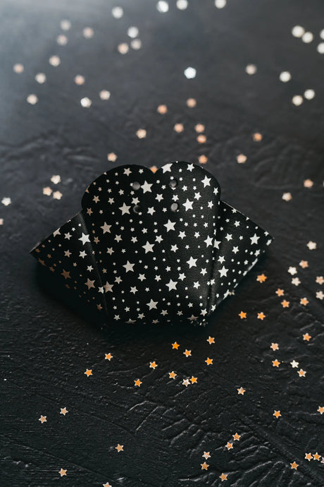 SKA810774 1-Paar Schutz für den Zehenbereich deiner Rollschuhe Zehenschützer Zehenprotektor Toe Protectors Zehenstopper Ersatzstoppper Ersatzteil Gummi Gummistopper Bremse Roller Skates Skatepark Rollschuhe Chaya Quad Skates Aggressive Quad Skates Rollschuhe Stunt Rollschuhe Rollkunstlauf Rollschuhe Rollerskates Schwarze Rollschuhe Lifestyle Rollschuhe Roller Skating Quad Skating Skateschule und Skateshop Weil am Rhein SkaMiDan Lörrach Freiburg Basel Deutschland Germany