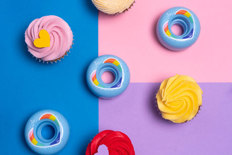 SKA810777 CHAYA Love is Love V2 Rollen für Rollschuhe Lifestyle & Dance Rollschuhe Roller Skating Rollen Wheels Quad Rollen Quad Wheels Outdoor Indoor Dance Jam Park Rollen Lifestyle Roller Skates Rollschuhe Park Tanz Rollschuhe Barbie Park Quad Skates Roller Skates Lifestyle Rollschuhe Skatepark Rollschuhe Chaya Quad Skates Aggressive Quad Skates Rollschuhe Stunt Rollschuhe Rollkunstlauf Rollschuhe Rollerskates Schwarze Rollschuhe Lifestyle Rollschuhe Roller Skating Quad Skating Skateschule und Skateshop W