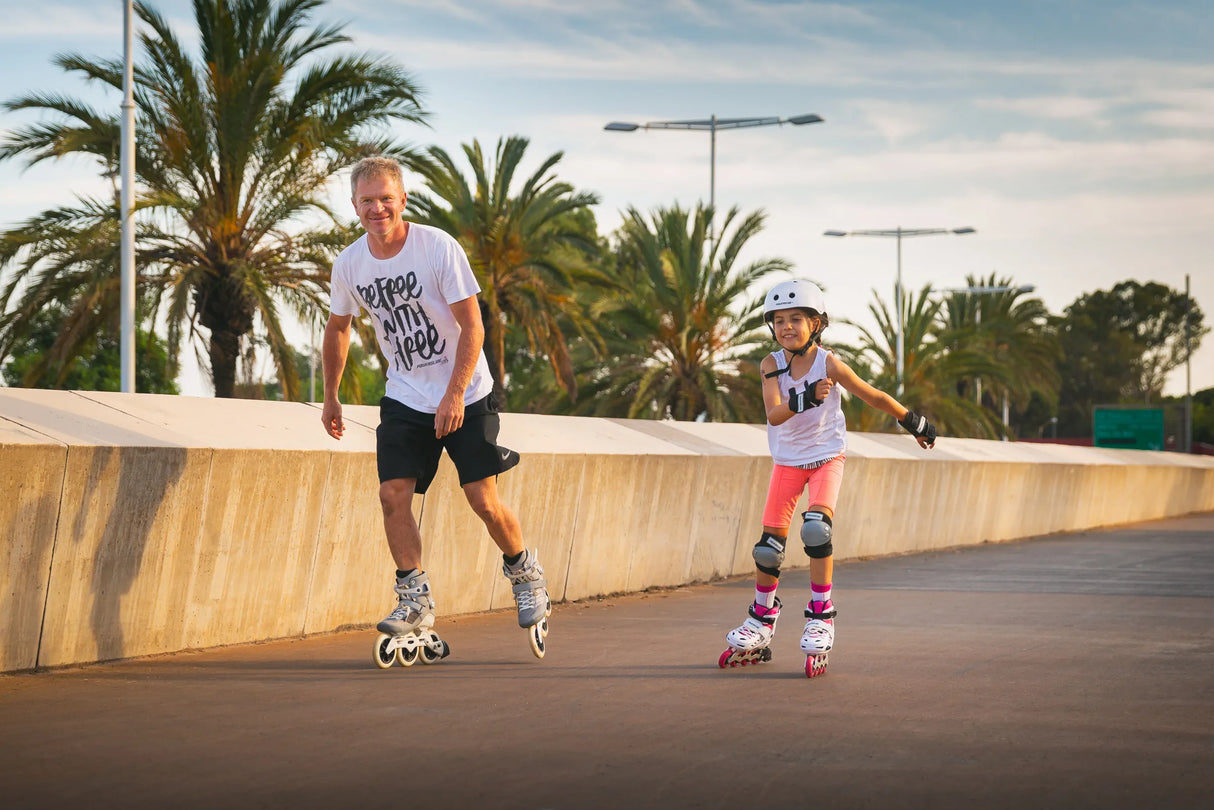 SKA880261 POWERSLIDE One Khaan Junior SQD Pink Kinder Inlineskates Größenverstellbar Kids Skates Kinder Inliner Inline Skating Freestyle Slalom Skating Inliner Skateschule und Skateshop Weil am Rhein SkaMiDan