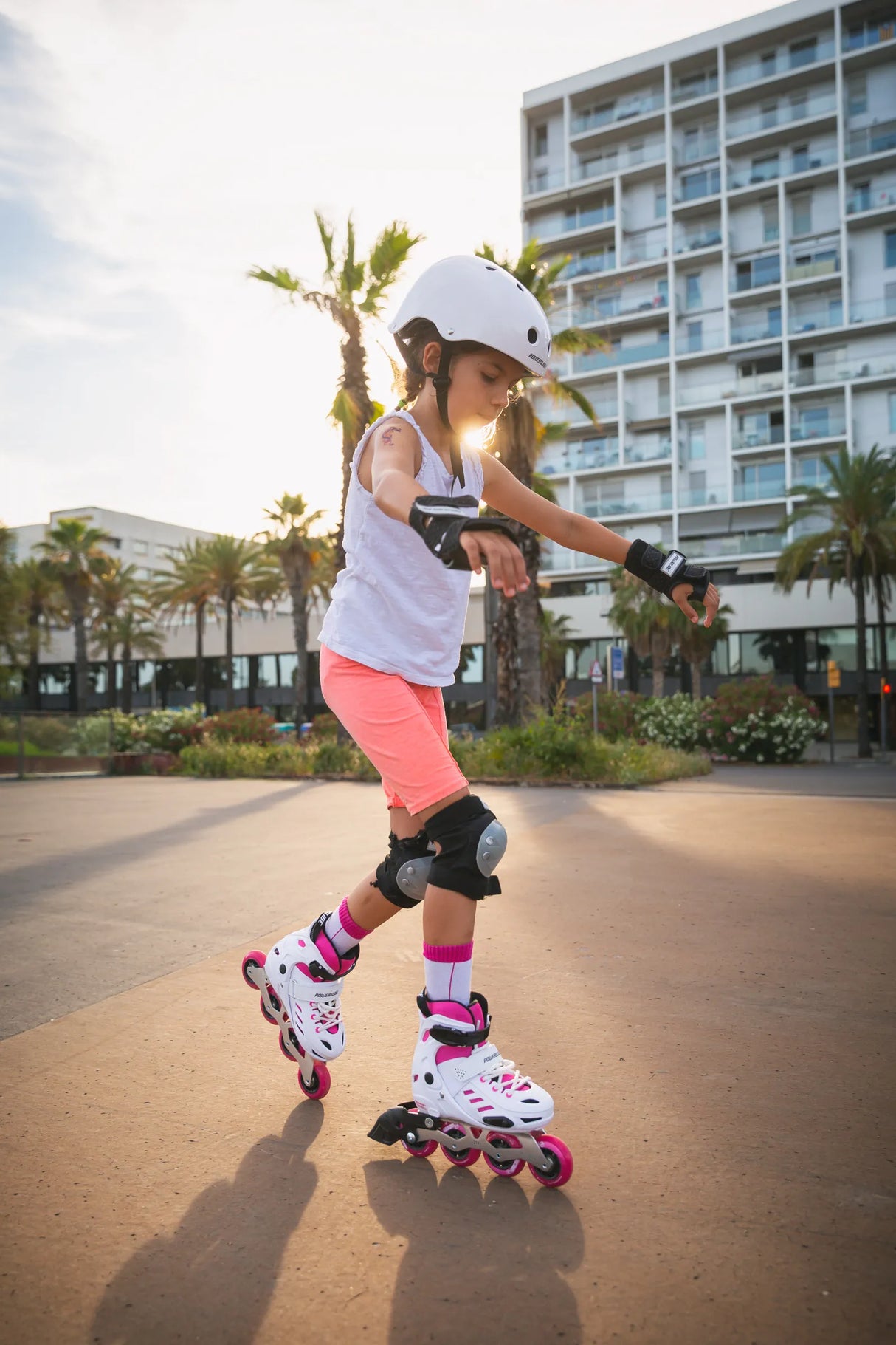 SKA880261 POWERSLIDE One Khaan Junior SQD Pink Kinder Inlineskates Größenverstellbar Kids Skates Kinder Inliner Inline Skating Freestyle Slalom Skating Inliner Skateschule und Skateshop Weil am Rhein SkaMiDan