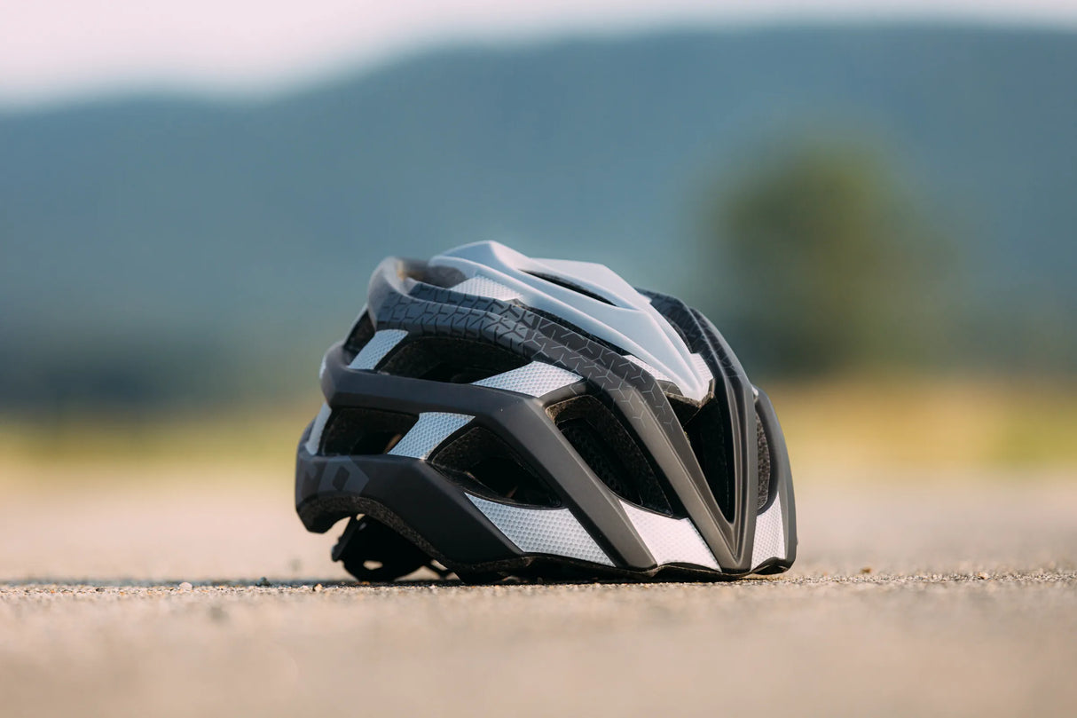 SKA903274 POWERSLIDE Sportstyle Skatehelm Black Grey Fitness Skatehelm Rennhelm Race Helm Race Helmet protectors skate helmet aggressive helmet wind helmet skatehelm surzhelm radhelm fahrradhelm sporthelm schutzhelm Skate Schützer Inliner Schützer Schutzausrüstung Fingerschutz Handschuhe inline skating inliner inlineksaten rollerbladen rollerskaten Inlineskates Rollerblades Fitness Skates Slalom Skates rollerblades rollerblading inline skating Lörrach Freiburg Basel Inliner Skateschule und Skateshop Weil am