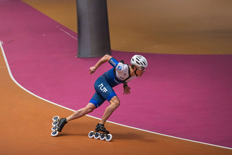 SKA903319 POWERSLIDE Hurricane White | Weiß | Größenverstellbar | Renn + Fitness Skatehelm Kopf Rennhelm Fahrradhelm Radhelm Bike Helm Stunt Helm Skatehelm Stunt Skatehelm Größenverstellbar protectors skate helmet aggressive helmet wind helmet skatehelm surzhelm radhelm fahrradhelm sporthelm schutzhelm Skate Schützer Inliner Schützer Schutzausrüstung Fingerschutz Handschuhe inline skating inliner inlineksaten rollerbladen rollerskaten Inlineskates Rollerblades Fitness Skates Slalom Skates rollerblades rolle