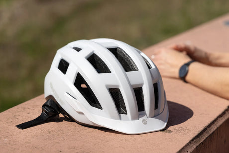 SKA903333 POWERSLIDE Fitness Classic White | Weiß | Größenverstellbar | Fitness Skatehelm Renn + Fitness Skatehelm Kopf Rennhelm Fahrradhelm Radhelm Bike Helm Stunt Helm Skatehelm Stunt Skatehelm Größenverstellbar protectors skate helmet aggressive helmet wind helmet skatehelm surzhelm radhelm fahrradhelm sporthelm schutzhelm Skate Schützer Inliner Schützer Schutzausrüstung Fingerschutz Handschuhe inline skating inliner inlineksaten rollerbladen rollerskaten Inlineskates Rollerblades Fitness Skates Slalom S