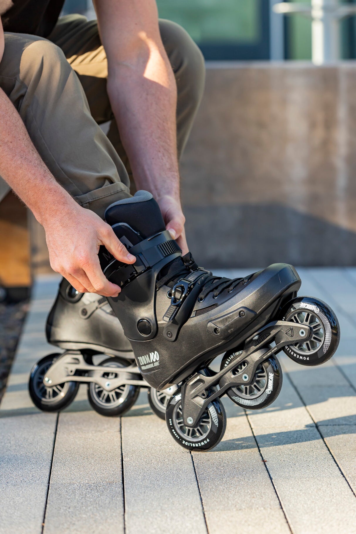 SKA908336 POWERSLIDE Zoom Pro Black 100 Inliner Skateschule und Skateshop Weil am Rhein