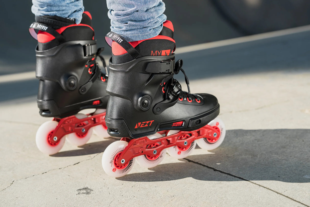 SKA908370 POWERSLIDE Next 80 Black Red Trinity X Urban Inlineskate Fitness Inlineskates Inlineskates Sport Inline Skates Rollerblades Urban Inline Skating Urban Inline Skating Freeskates Trainng Skates Strecken Skates Trinity Skates Einsteiger Beginner Inlineskates Inliner Fitness Inliner City Skates Fitness Inliner Sport Skates Sport Inliner Rollerblades Rollerblading Lörrach Freiburg Basel Inliner Skateschule und Skateshop Weil am Rhein SkaMiDan Deutschland Germany