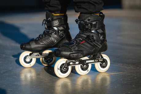 SKA908379 POWERSLIDE HC Evo Pro 90 Black 2021 Trinity X Freestyle Inlineskates Inlineskates Weiß Lila Freestyle Inline Skating Slalom Skating Slalom Schiene Best Freestyle Skate Slalom Skate Powerslide Hardcore Evo Pro 90 2021 Slalom Frame Freestyle Frame Schienen Frames Speed Inline Skating Urban Inlineskates Trinity Trinity X Powerslide Trinity Schienen Trinity Frames Urban Inline Skating Urban Inline Skating Freeskates City Skates Fitness Inliner Sport Skates Sport Inliner Rollerblades Rollerblading Lörr