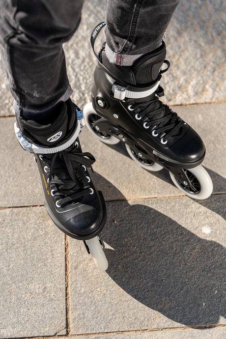 SKA908393 POWERSLIDE Next 110 SL Black 2022 | Trinity X | Urban Inlineskates Freestyle Inlineskates Free Skates Slalom Skates Freestyle Inlineskates Freestyle Rollerblades Slalom Blades Urban Inlineskates Freeskates Fitness Inlineskates Inlineskates Sport Inline Skates Rollerblades Urban Inline Skating Urban Inline Skating Freeskates Trainng Skates Strecken Skates Trinity Skates Einsteiger Beginner Inlineskates Inliner Fitness Inliner City Skates Fitness Inliner Sport Skates Sport Inliner Rollerblades Rolle