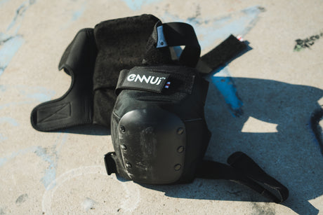 SKA920066 ENNUI Aly Knee Pads Knieschoner Schützer Schutzausrüstung Protekroren Skate Skateschützer Protective Gear Knieschoner Skateschule und Skateshop SkaMiDan Weil am Rhein