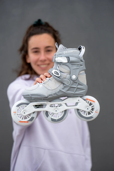 SKA940686 POWERSLIDE Phuzion Argon Cement 110 Trinity X Urban Inlineskates Freeskates Fitness Inlineskates Inlineskates Sport Inline Skates Rollerblades Urban Inline Skating Urban Inline Skating Freeskates Trainng Skates Strecken Skates Trinity Skates Einsteiger Beginner Inlineskates Inliner Fitness Inliner City Skates Fitness Inliner Sport Skates Sport Inliner Rollerblades Rollerblading Lörrach Freiburg Basel Inliner Skateschule und Skateshop Weil am Rhein SkaMiDan Deutschland Germany