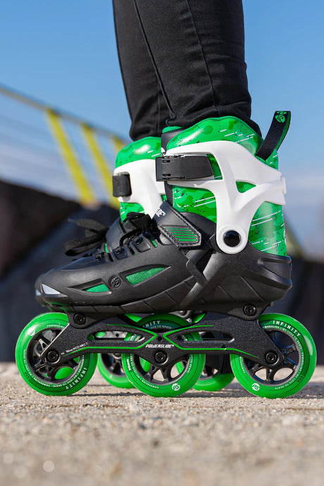SKA940688 POWERSLIDE Phuzion Universe Green 3W XXII Kinder Inlineskates Kinder Inliner Kids Skates Rollerblades Inlineskates für Kinder Junior Skates Verstellbare Skates Größenverstlelbare Inlineskates für Kinder Kinder Inliner Kids Inliner Kids Rollerblades Urban Inline Skating Urban Inline Skating Freeskates City Skates Fitness Inliner Sport Skates Sport Inliner Rollerblades Rollerblading Lörrach Freiburg Basel Inliner Skateschule und Skateshop Weil am Rhein SkaMiDan Deutschland Germany