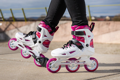 SKA940689 POWERSLIDE Phuzion Universe Pink 3W XXII Kinder Inlineskates Kinder Inliner Kids Skates Rollerblades Inlineskates für Kinder Junior Skates Verstellbare Skates Größenverstlelbare Inlineskates für Kinder Kinder Inliner Kids Inliner Kids Rollerblades Urban Inline Skating Urban Inline Skating Freeskates City Skates Fitness Inliner Sport Skates Sport Inliner Rollerblades Rollerblading Lörrach Freiburg Basel Inliner Skateschule und Skateshop Weil am Rhein SkaMiDan Deutschland Germany