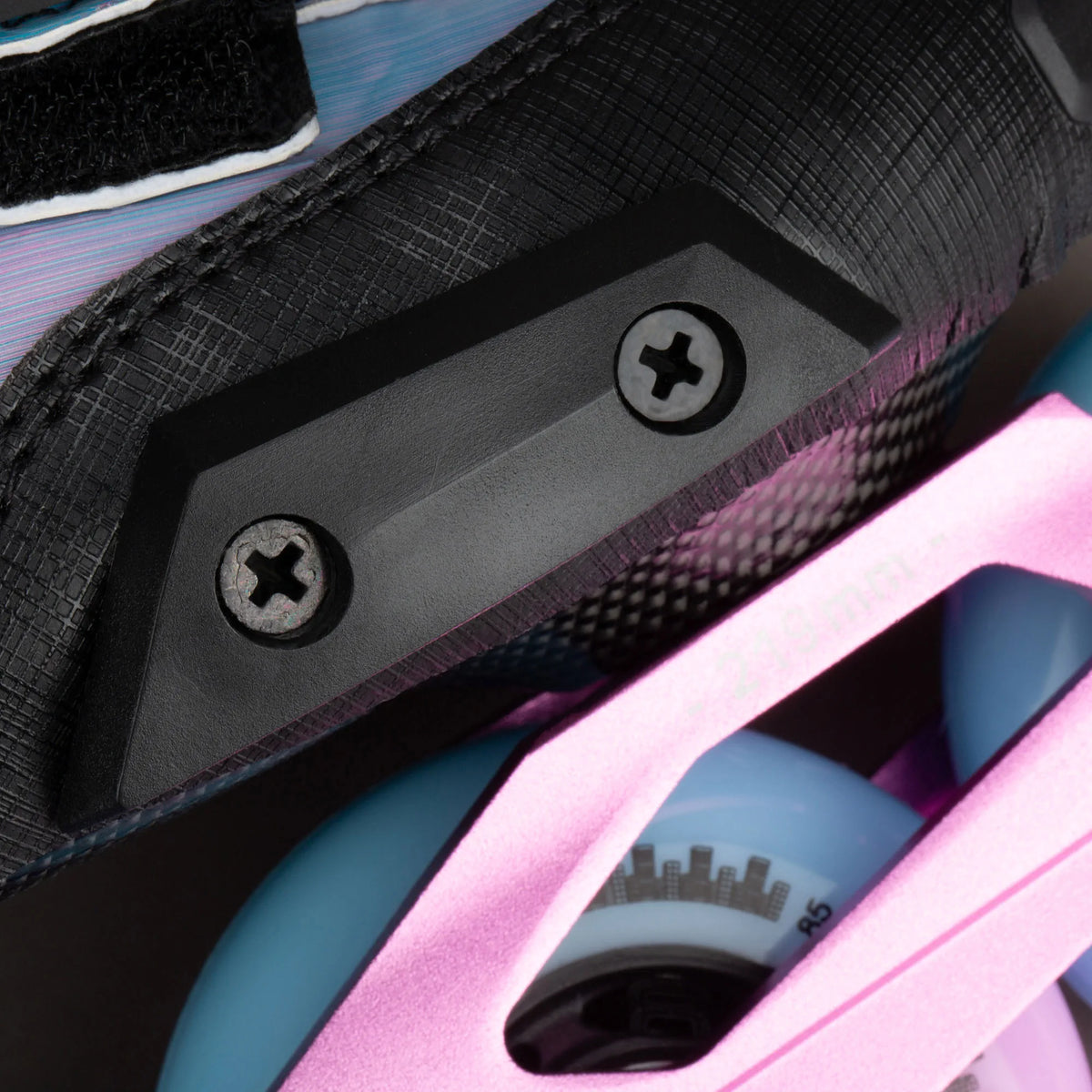 FR Skates FR Spin JI - Holo Blue | 3er Größen | High Performance Freestyle Slalom Inlineskates für Kinder & Jugendliche