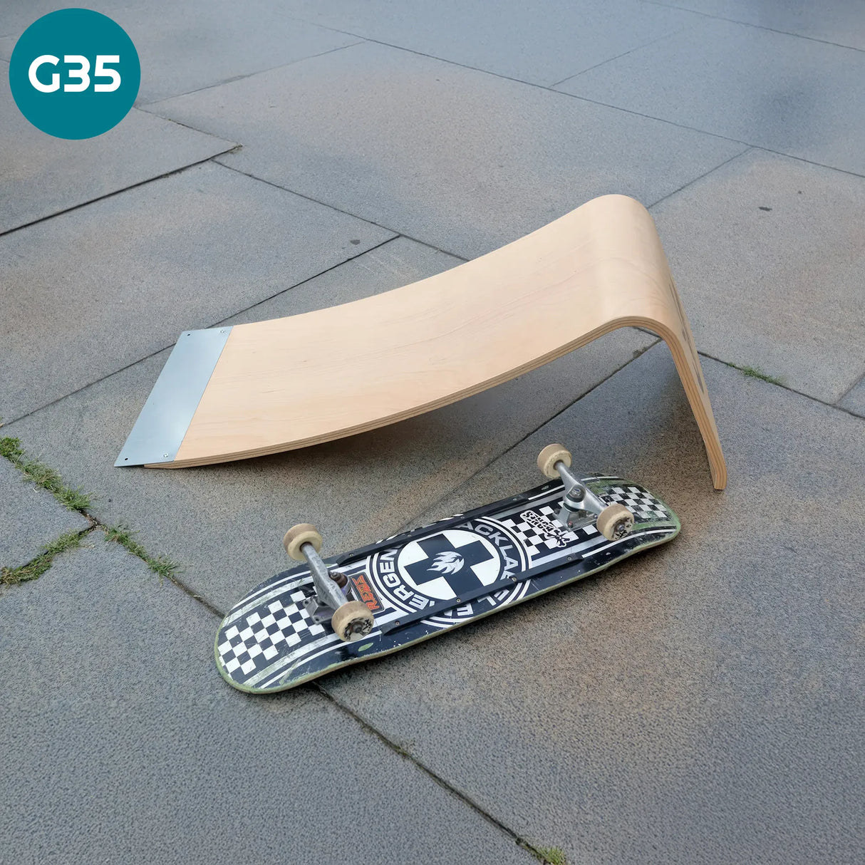 GR-G20PRO-G35Pro Graw Jump Ramps G Pro Series – Kicker Ramps | Extrem robuste Kicker-Rampen | Empfohlen für Erwachsene und alle Altersklassen | Obstacles, Rampen, Rails & Zubehör skate rampe box obstacle hinderniss rail grindstange grindrail skaterail pipe straßenrampe portabel portable leicht stabil kicker springen sprungrampe skatepark  jump box skamidan weil am rhein freiburg basel lörrach deutschland schweiz