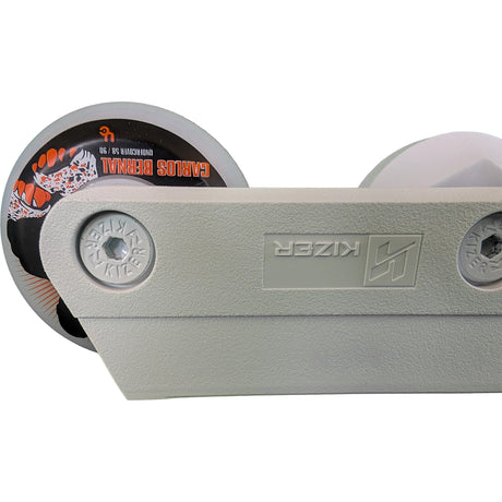 Kizer Fluid IV Team White Carlos Bernal Komplettpaket 2x60mm 90A +2x Antirocker + ABEC 9 Kugellager und Spacer | 1-Paar | UFS Antirocker Rahmen | Aggressive Inline Skating Für KIZER Advance Schienen Aggressive Inline Schiene Urban Skating Classic Mounting Skating Urban Skating Powerblading Schiene aggressive frames powerblading frames speed frames ufs schinenen Inline Skating Black Freestyle Inline Skating Slalom Skating Slalom Schiene Slalom Frame Freestyle Frame Schienen Frames Speed Inline Skating Urban 