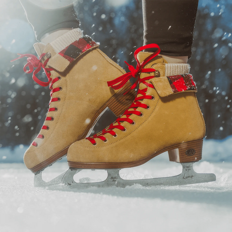 RIEDELL Ember Schlittschuhe – Cider Brown | Support-Wertung: 30 | Klassische & Lifestyle Schlittschuhe eiskunstlauf figure skating eiskuntlauf schlittschuhe kunstlauf schlittschuhe figure skates figure ice skates artistic skates kunstlauf dance tanz skamidan weil am rhein deutschland lörrach freiburg basel skamidan skateshop