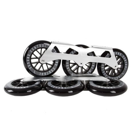 SKA12223/silver/Complete/255 Ground Control GC TriSkate V2 125mm 85A Complete Frames | 3x 125mm Komplettpaket | UFS Mounting | Urban Inline Rahmen | Fitness & Urban Inline Skating Inline Skating | Urban Inline Skating Frames Rahmen für inline Skates Frames for inline Skating Urban Inline Skating Frames Inliner Rahmen für das urbane Gelände Lörrach Freiburg Basel Inliner Skateschule und Skateshop Weil am Rhein SkaMiDan Deutschland Germany
