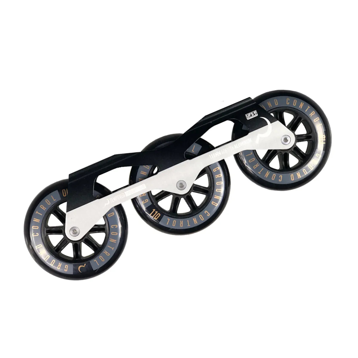 SKA15-GCFSV-110.black/255 Ground Control GC TriSkate V3 110mm 85A Frames | black | 3x 110mm Komplettpaket | UFS Mounting | Urban Inline Rahmen | Fitness & Urban Inline Skating Inline Skating | Urban Inline Skating Frames Rahmen für inline Skates Frames for inline Skating Urban Inline Skating Frames Inliner Rahmen für das urbane Gelände Lörrach Freiburg Basel Inliner Skateschule und Skateshop Weil am Rhein SkaMiDan Deutschland Germany

