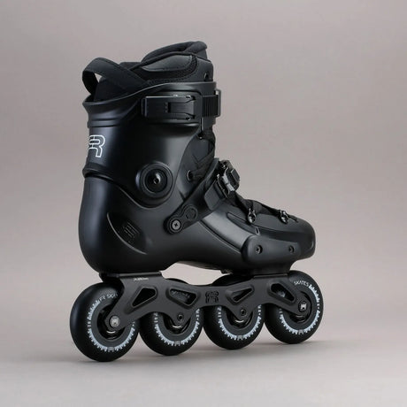 SKA24FRSK-FR380-BK FR Skates FR3 80 – Black 2025 Edition | 165mm Dual Point Mounting | Slalom Skates | Urban & Freestyle Inlineskates Freestyle Slalom Skates Freestyle & Urban Inlineskates Fitness Inlineskates Inlineskates Sport Inline Skates Rollerblades Urban Inline Skating Urban Inline Skating Freeskates Trainng Skates Strecken Skates Trinity Skates Einsteiger Beginner Inlineskates Inliner Fitness Inliner City Skates Fitness Inliner Sport Skates Sport Inliner Rollerblades Rollerblading Lörrach Freiburg B
