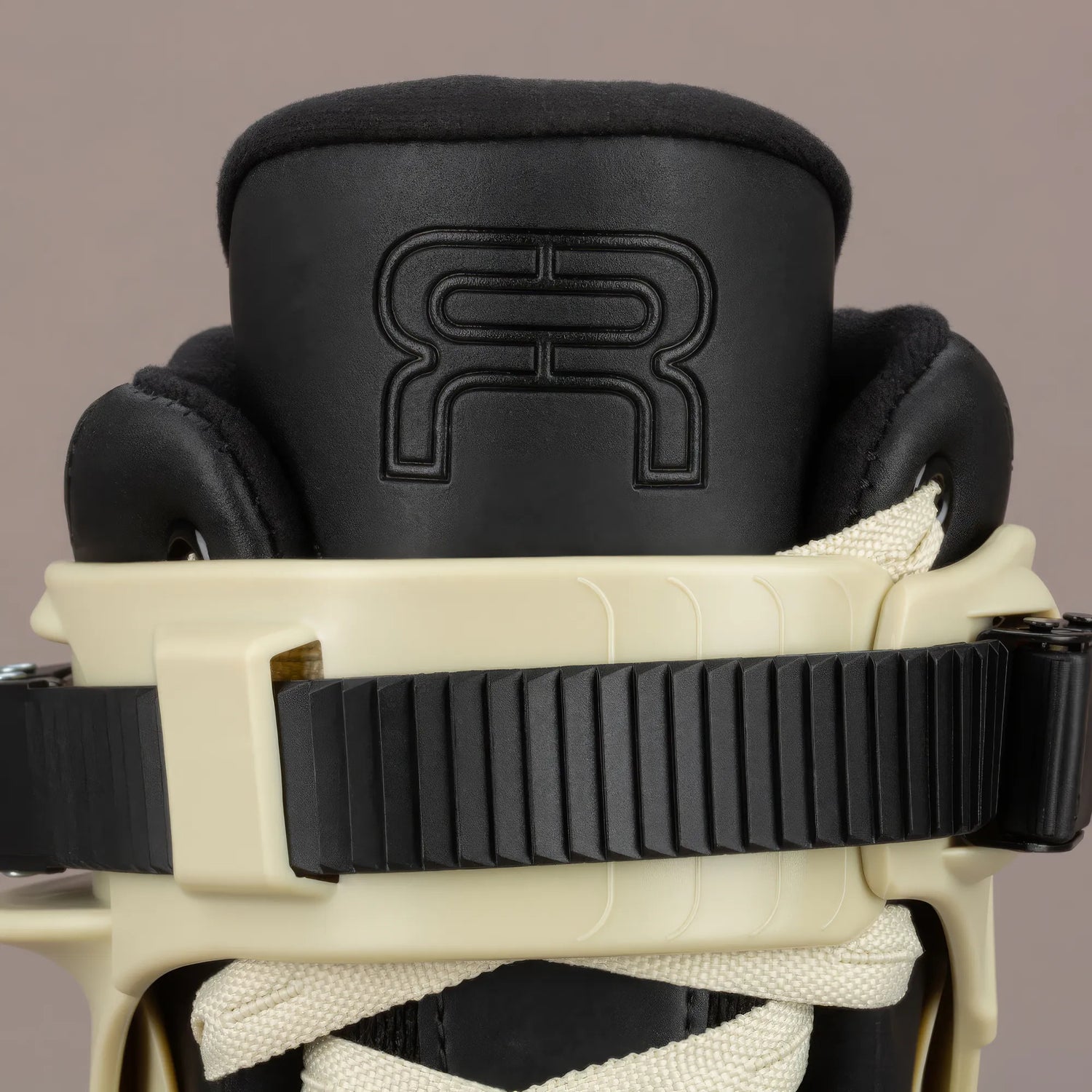 SKA25FRSK-FR380-SD FR Skates FR3 80 – Sand 2026 Edition | 165mm Dual Point Mounting | Slalom Skates | Urban & Freestyle Inlineskates Freestyle Slalom Skates Freestyle & Urban Inlineskates Fitness Inlineskates Inlineskates Sport Inline Skates Rollerblades Urban Inline Skating Urban Inline Skating Freeskates Trainng Skates Strecken Skates Trinity Skates Einsteiger Beginner Inlineskates Inliner Fitness Inliner City Skates Fitness Inliner Sport Skates Sport Inliner Rollerblades Rollerblading Lörrach Freiburg Ba