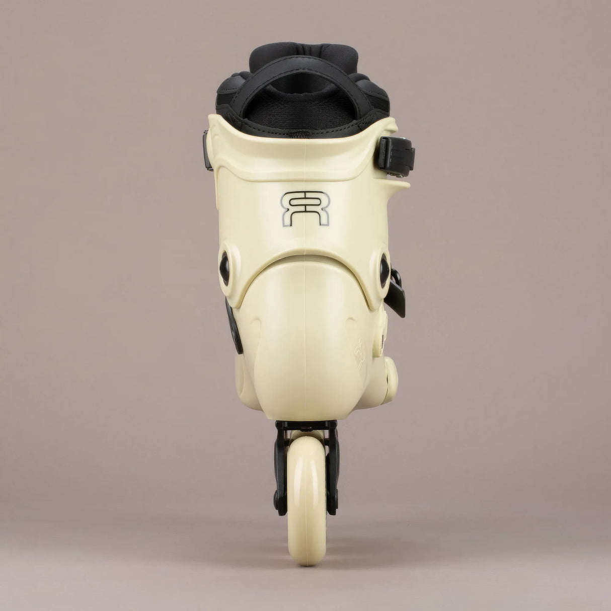 SKA25FRSK-FR380-SD FR Skates FR3 80 – Sand 2026 Edition | 165mm Dual Point Mounting | Slalom Skates | Urban & Freestyle Inlineskates Freestyle Slalom Skates Freestyle & Urban Inlineskates Fitness Inlineskates Inlineskates Sport Inline Skates Rollerblades Urban Inline Skating Urban Inline Skating Freeskates Trainng Skates Strecken Skates Trinity Skates Einsteiger Beginner Inlineskates Inliner Fitness Inliner City Skates Fitness Inliner Sport Skates Sport Inliner Rollerblades Rollerblading Lörrach Freiburg Ba