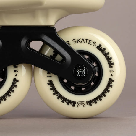 SKA25FRSK-FR380-SD FR Skates FR3 80 – Sand 2026 Edition | 165mm Dual Point Mounting | Slalom Skates | Urban & Freestyle Inlineskates Freestyle Slalom Skates Freestyle & Urban Inlineskates Fitness Inlineskates Inlineskates Sport Inline Skates Rollerblades Urban Inline Skating Urban Inline Skating Freeskates Trainng Skates Strecken Skates Trinity Skates Einsteiger Beginner Inlineskates Inliner Fitness Inliner City Skates Fitness Inliner Sport Skates Sport Inliner Rollerblades Rollerblading Lörrach Freiburg Ba