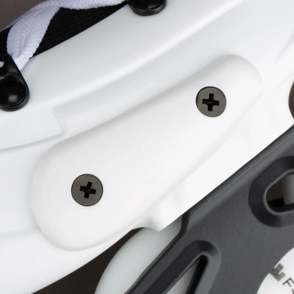 SKA25FRSK-FR380-WH FR Skates FR3 80 – White 2025 Edition | 165mm Dual Point Mounting | Slalom Skates | Urban & Freestyle Inlineskates Freestyle Slalom Skates Freestyle & Urban Inlineskates Fitness Inlineskates Inlineskates Sport Inline Skates Rollerblades Urban Inline Skating Urban Inline Skating Freeskates Trainng Skates Strecken Skates Trinity Skates Einsteiger Beginner Inlineskates Inliner Fitness Inliner City Skates Fitness Inliner Sport Skates Sport Inliner Rollerblades Rollerblading Lörrach Freiburg B