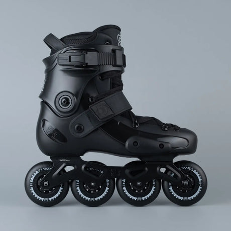 SKA25FRSK-FRX80-BK FR Skates FRX 80 – Black 2025 Edition | 165mm Dual Point Mounting | Slalom Skates | Urban & Freestyle Inlineskates Freestyle Slalom Skates Freestyle & Urban Inlineskates Fitness Inlineskates Inlineskates Sport Inline Skates Rollerblades Urban Inline Skating Urban Inline Skating Freeskates Trainng Skates Strecken Skates Trinity Skates Einsteiger Beginner Inlineskates Inliner Fitness Inliner City Skates Fitness Inliner Sport Skates Sport Inliner Rollerblades Rollerblading Lörrach Freiburg B