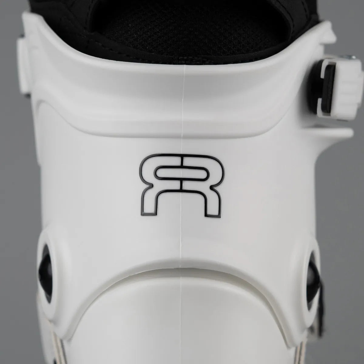 SKA25FRSK-FRX80-WH FR Skates FRX 80 – White 2025 Edition | 165mm Dual Point Mounting | Slalom Skates | Urban & Freestyle Inlineskates Freestyle Slalom Skates Freestyle & Urban Inlineskates Fitness Inlineskates Inlineskates Sport Inline Skates Rollerblades Urban Inline Skating Urban Inline Skating Freeskates Trainng Skates Strecken Skates Trinity Skates Einsteiger Beginner Inlineskates Inliner Fitness Inliner City Skates Fitness Inliner Sport Skates Sport Inliner Rollerblades Rollerblading Lörrach Freiburg B